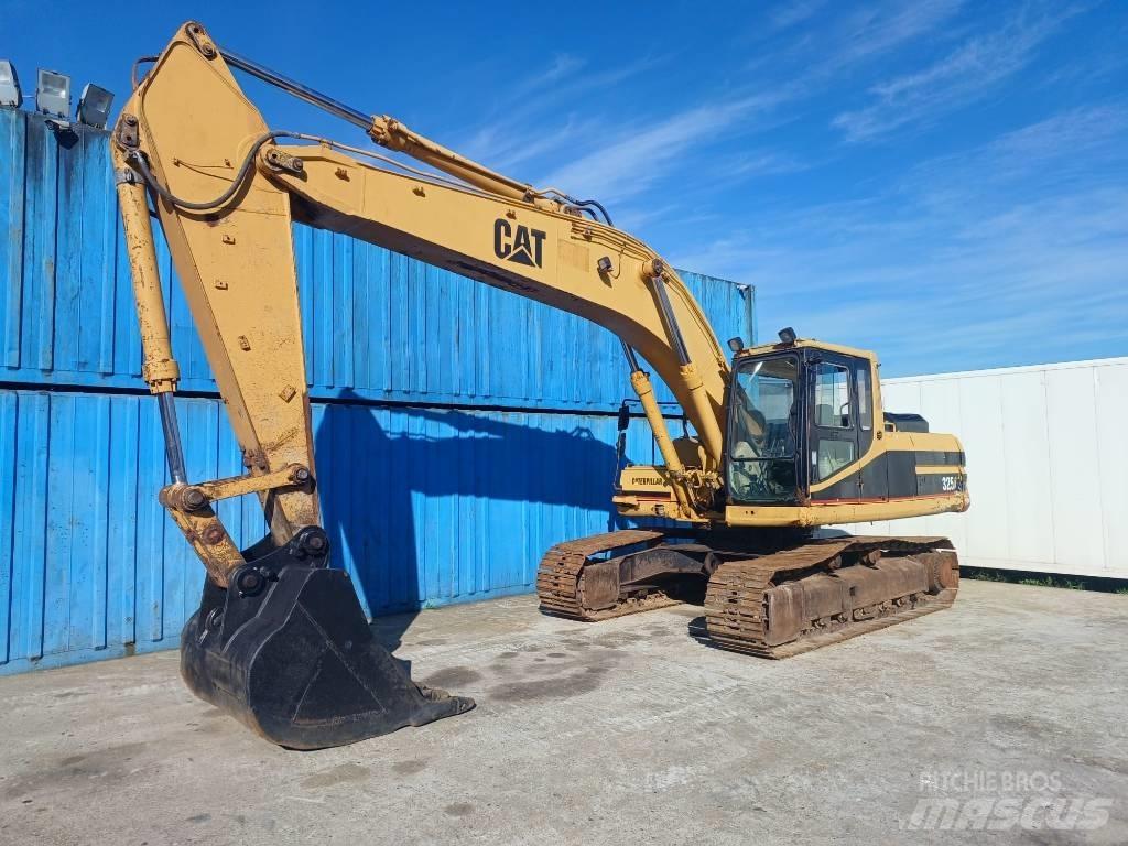 CAT 325 Beltegraver