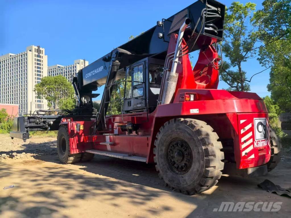 Kalmar DRT 450 Reachstackere