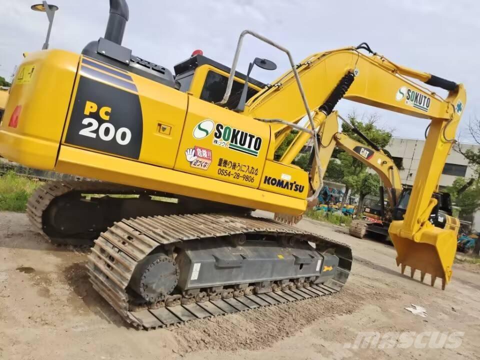 Komatsu PC 200-8 Beltegraver