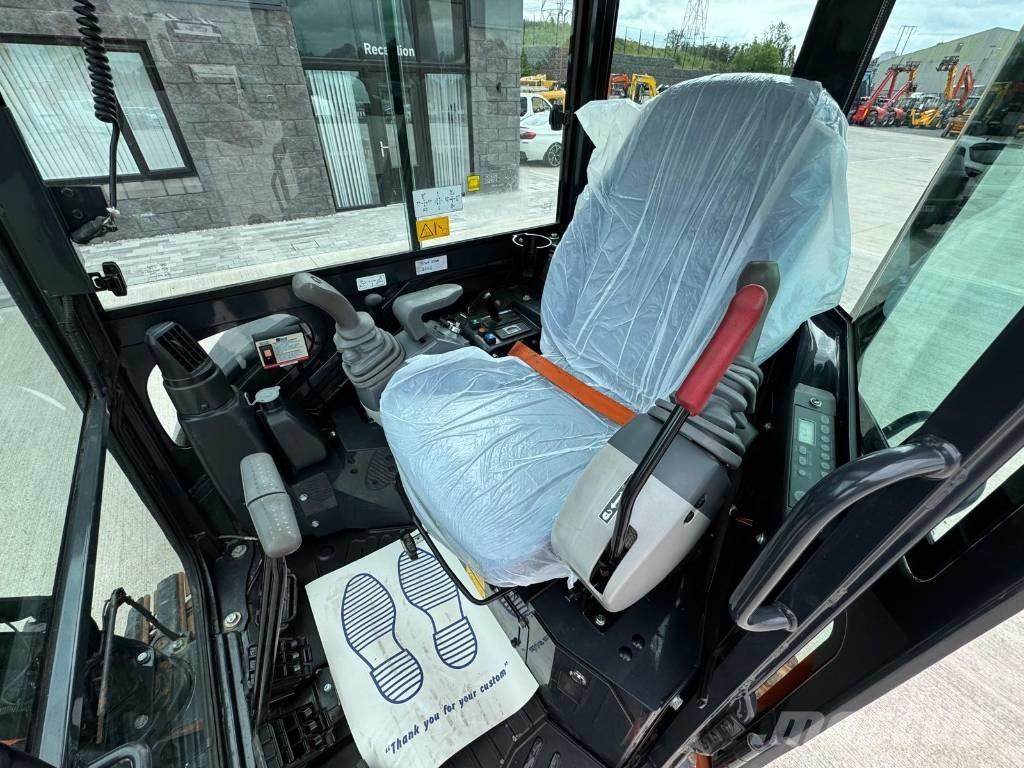Hitachi ZX 26 U-6CLR Minigravere <7t