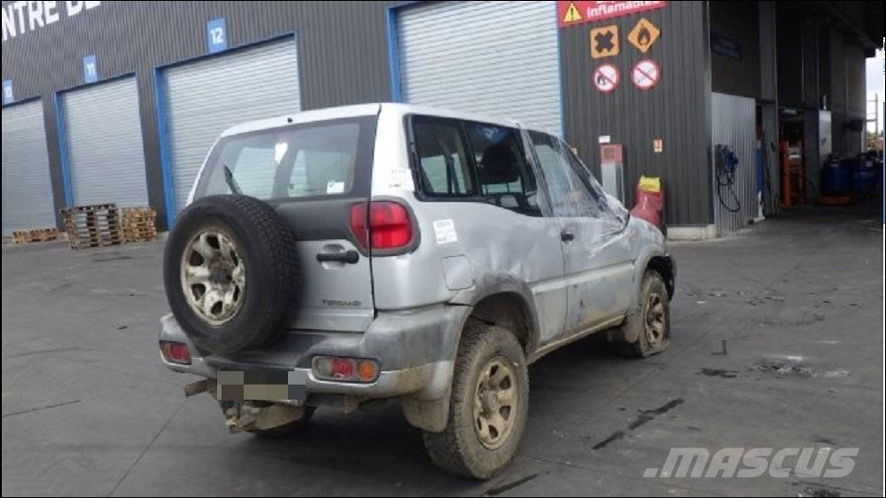 Nissan Terrano II Personbiler