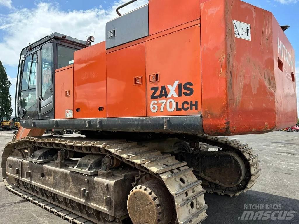 Hitachi ZX670CH-3 Beltegraver