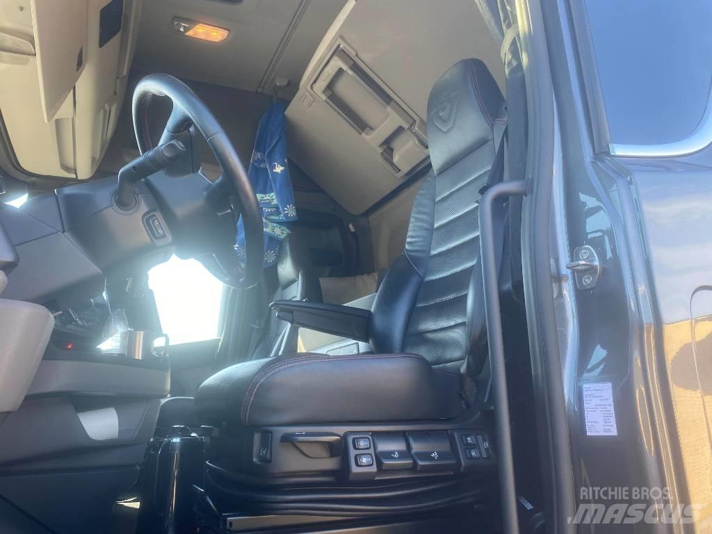 Scania S 520 Skapbiler