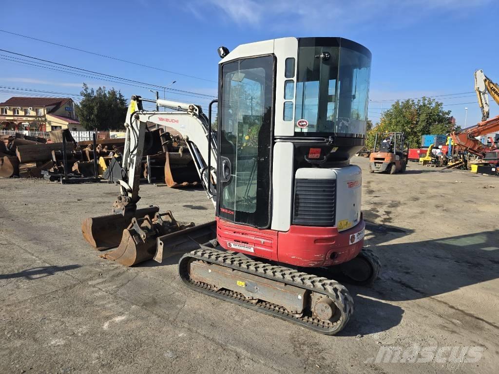 Takeuchi TB 23 R Minigravere <7t