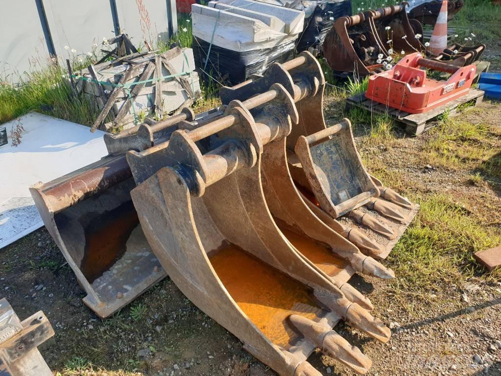 Komatsu PW118MR-11 Hjulgravere