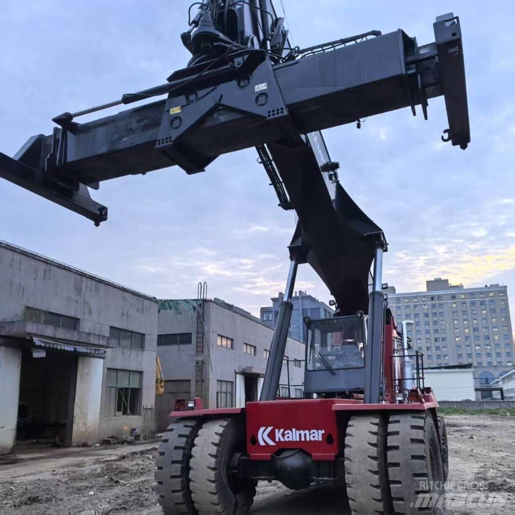 Kalmar DRF 450 Reachstackere