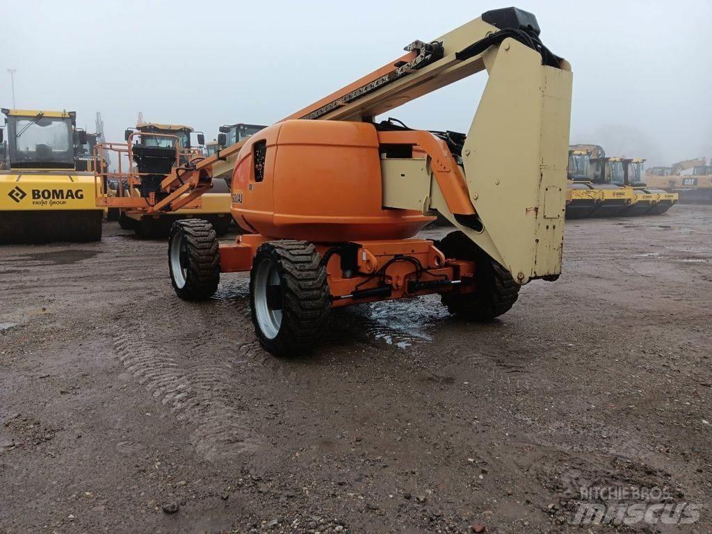 JLG 600AJ Leddede bomlifter