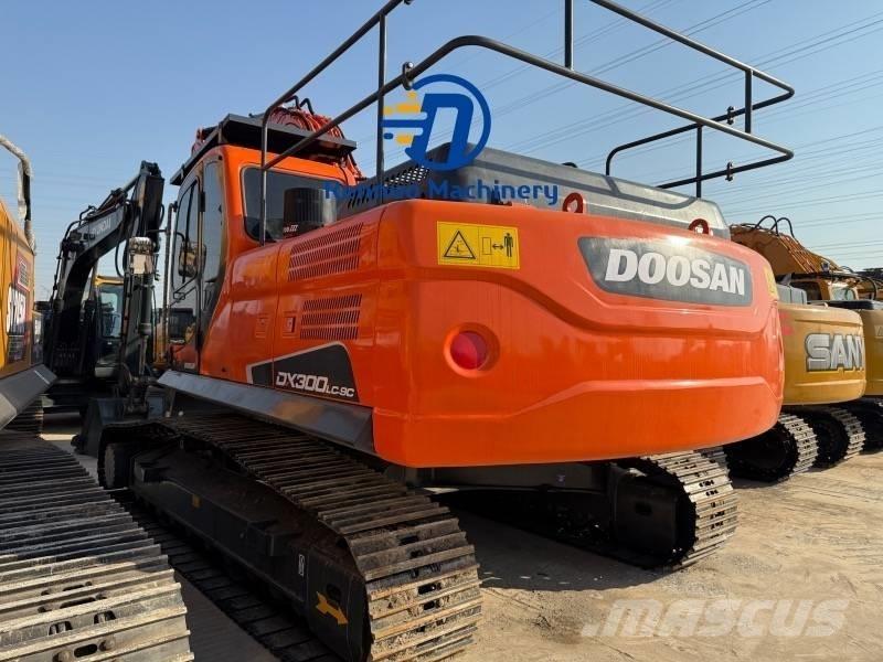 Doosan DX 300LC-9C Beltegraver