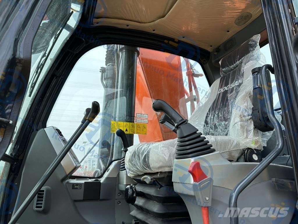 Doosan DX 300LC-9C Beltegraver