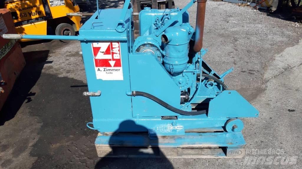 Hanix 32 HP Anlegg - Annet
