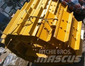 Komatsu D155A-6 Belter, kjettinger og understell