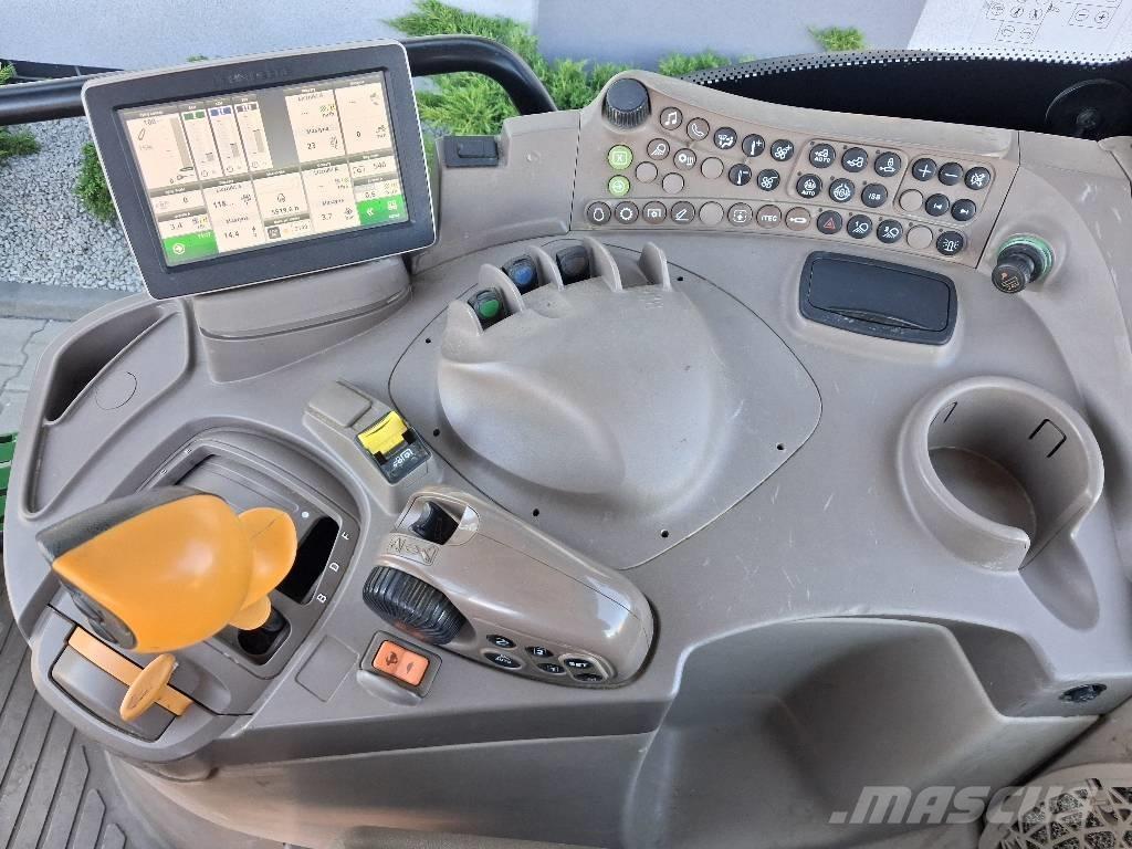 John Deere 6110 R Traktorer