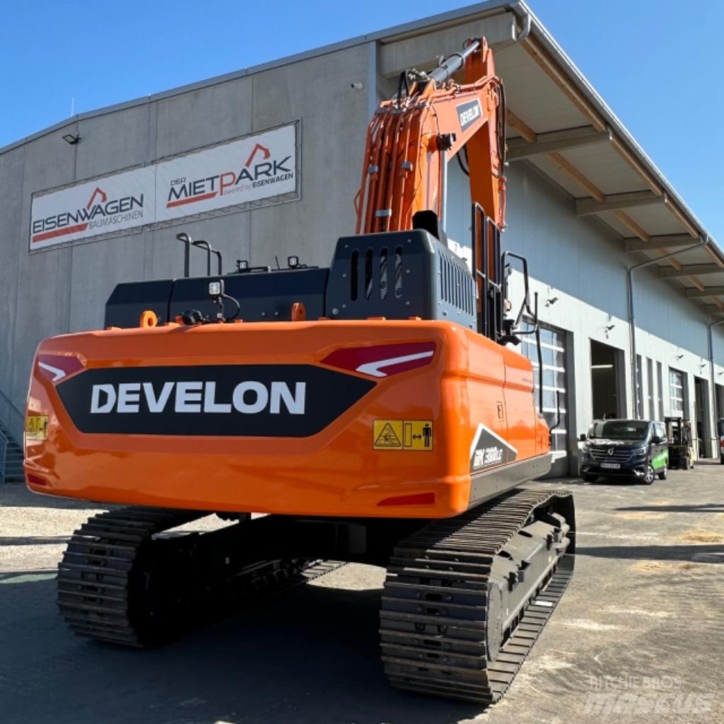 Develon DX300Lc-7 Beltegraver