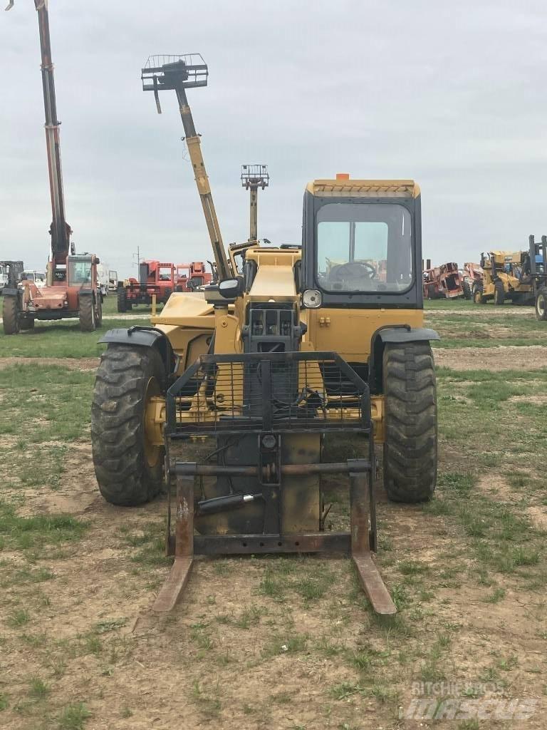 CAT TH83 Teleskoplastere