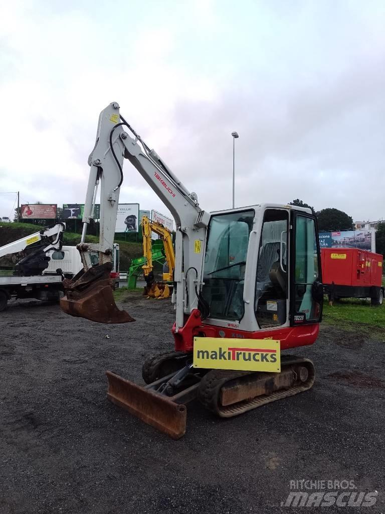 Takeuchi TB228 Minigravere <7t
