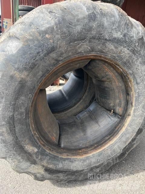Nokian 600/55-26.5 Dekk, hjul og felger