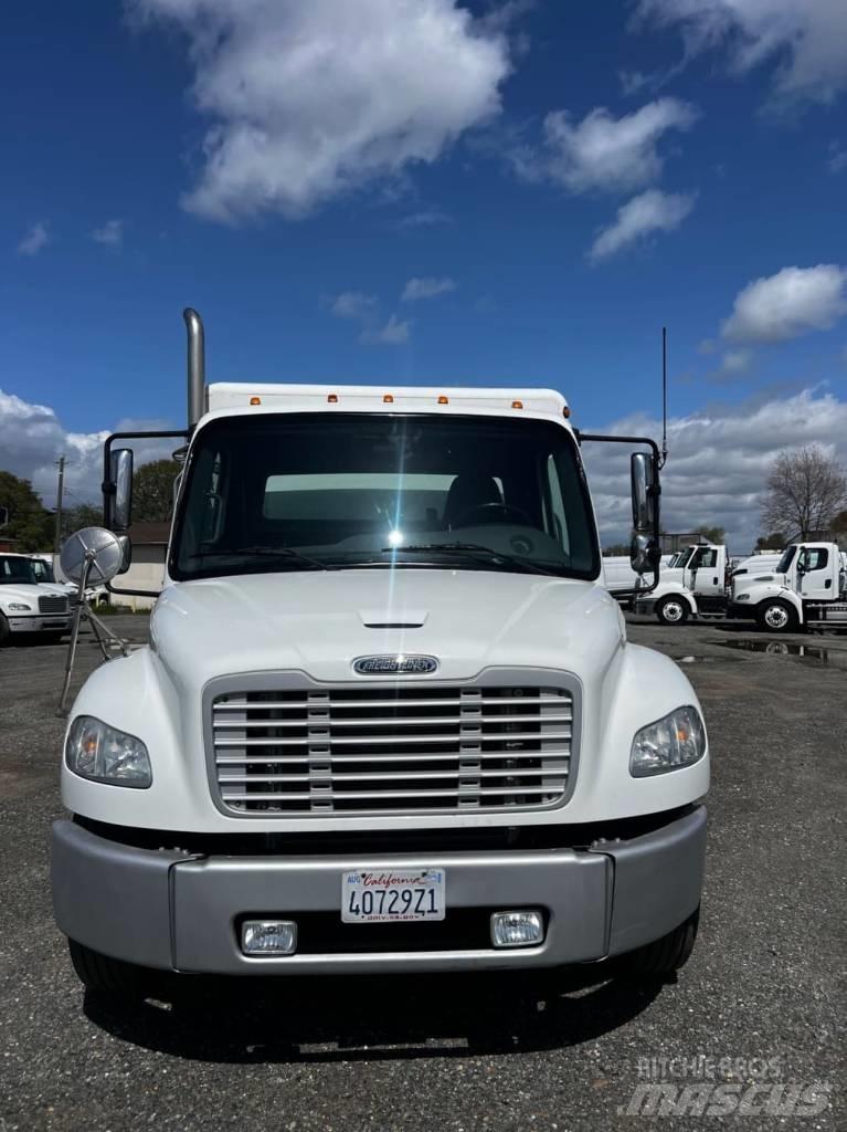 Freightliner M2 106 Bryggeribil
