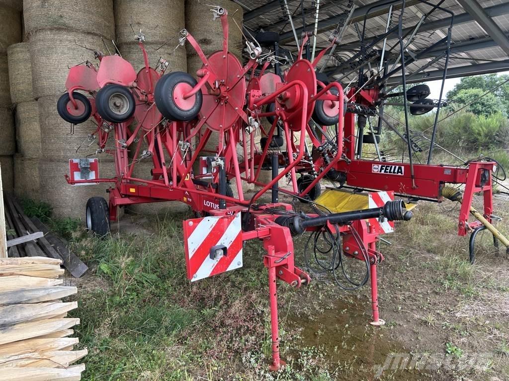 Lely LOTUS 1020 Raker og høyvendere
