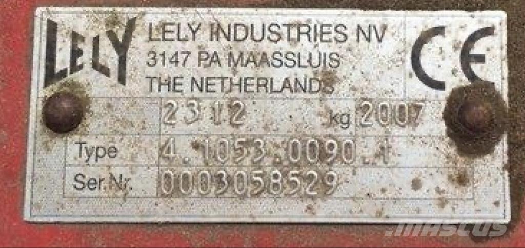 Lely LOTUS 1020 Raker og høyvendere