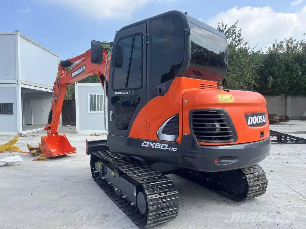 Doosan DX 60-9 C Midigravere 7 - 12t
