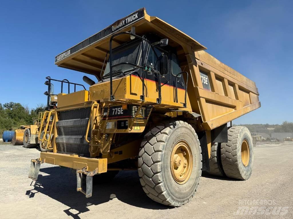 CAT 775 E Tipptrucker