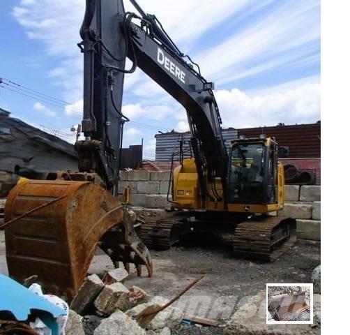 John Deere 245 GLC Beltegraver