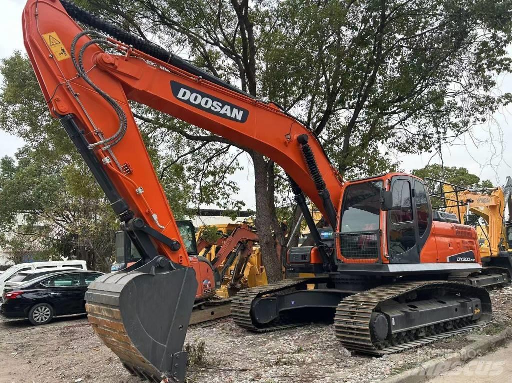 Doosan DX300LC-9c Beltegraver