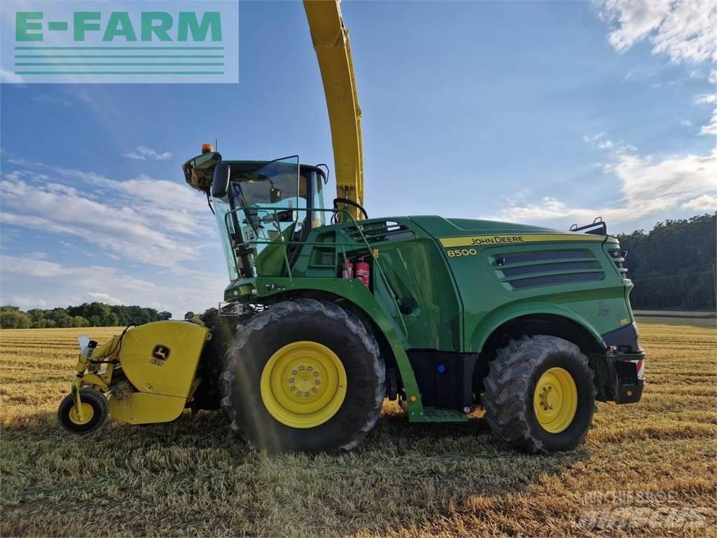 John Deere 8500 Selvdrevne fôrhøstere