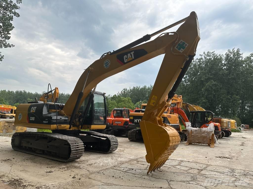 CAT 320D Beltegraver
