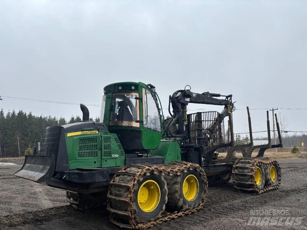 John Deere 1210 E Lassbærere