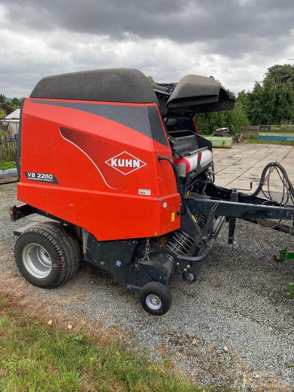 Kuhn VB 2260 Rundballepresser