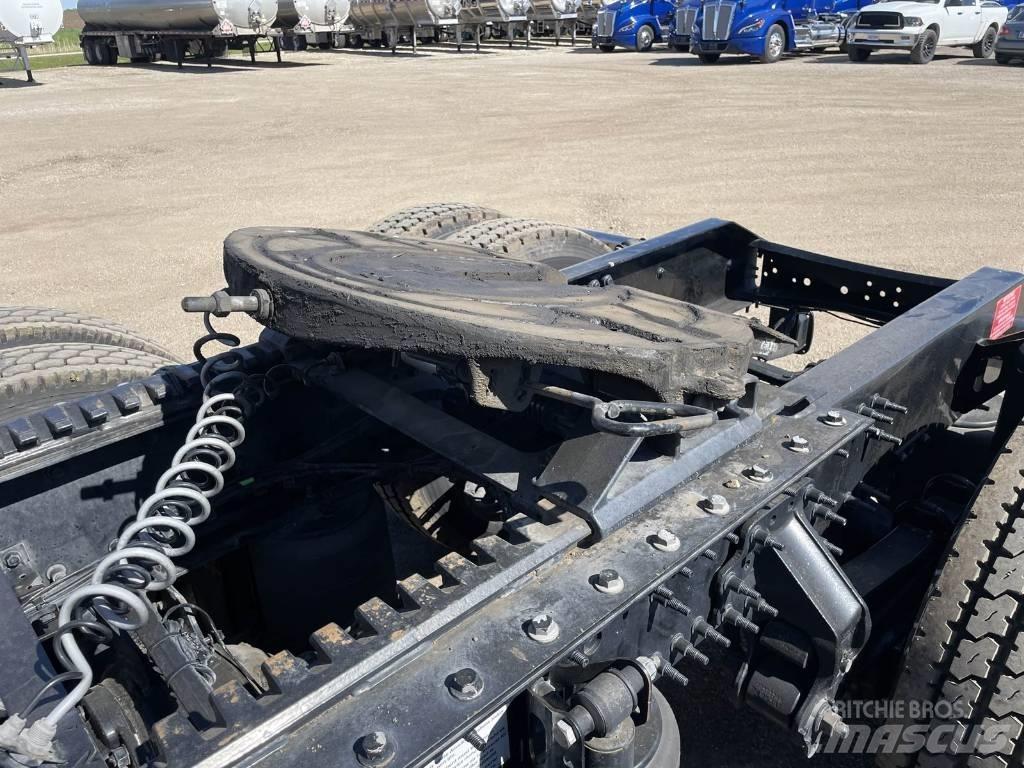 Volvo VNL 740 Trekkvogner