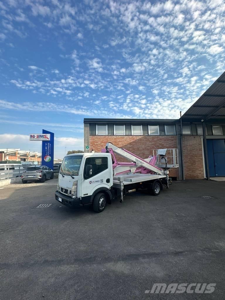 Multitel MX 250 Bilmontert lift