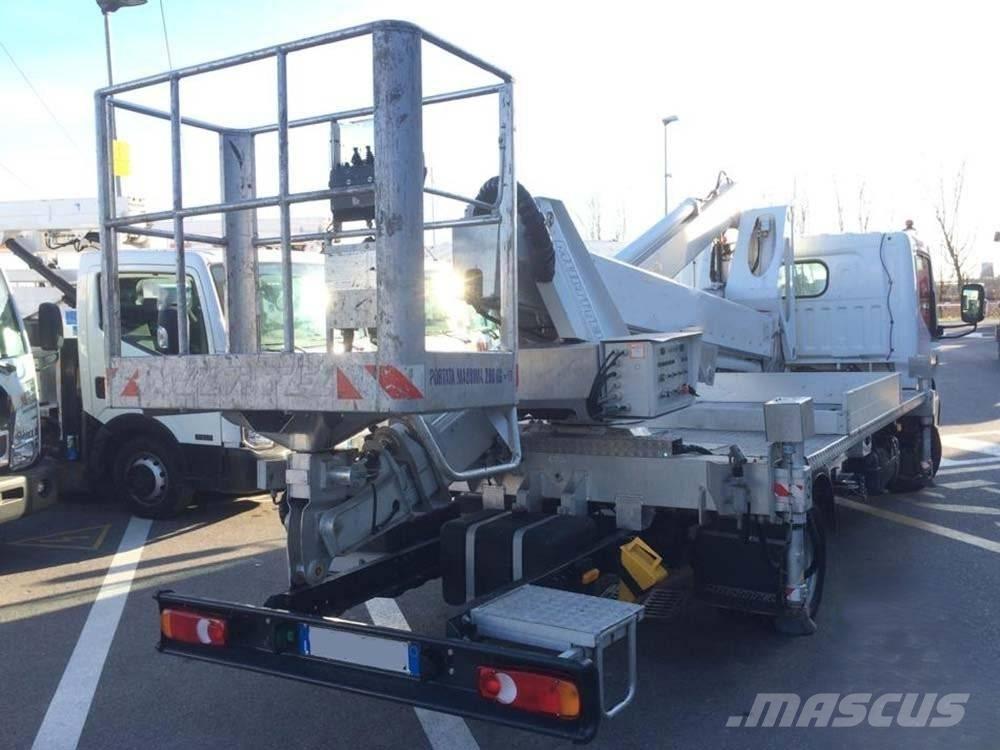 Multitel MX 250 Bilmontert lift