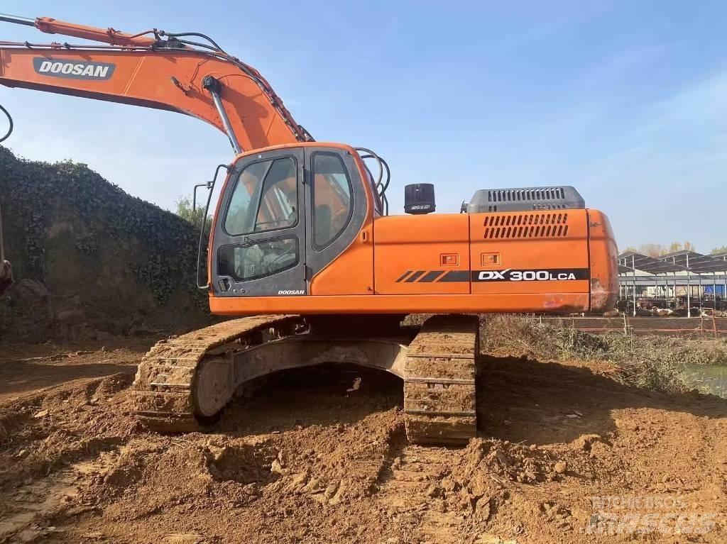 Doosan DX 300 LC Beltegraver