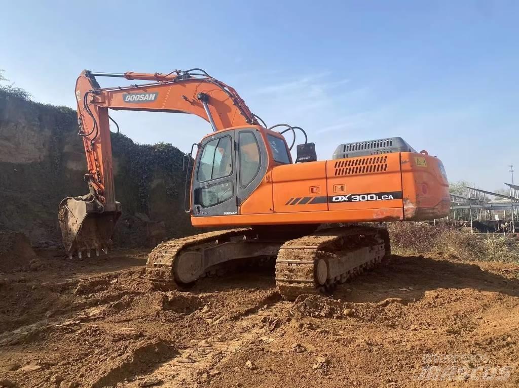 Doosan DX 300 LC Beltegraver