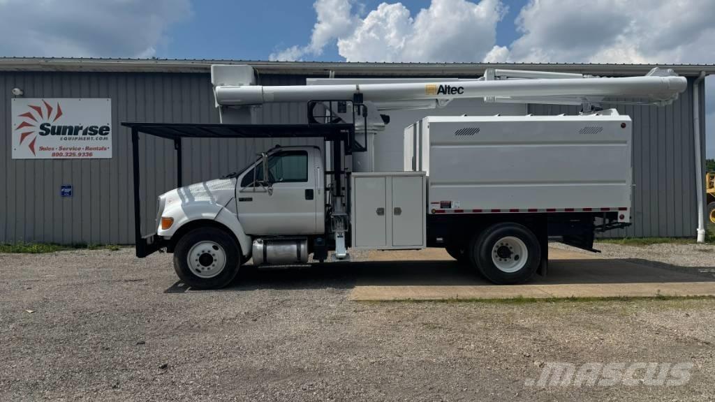 Altec LR V 56 Bilmontert lift