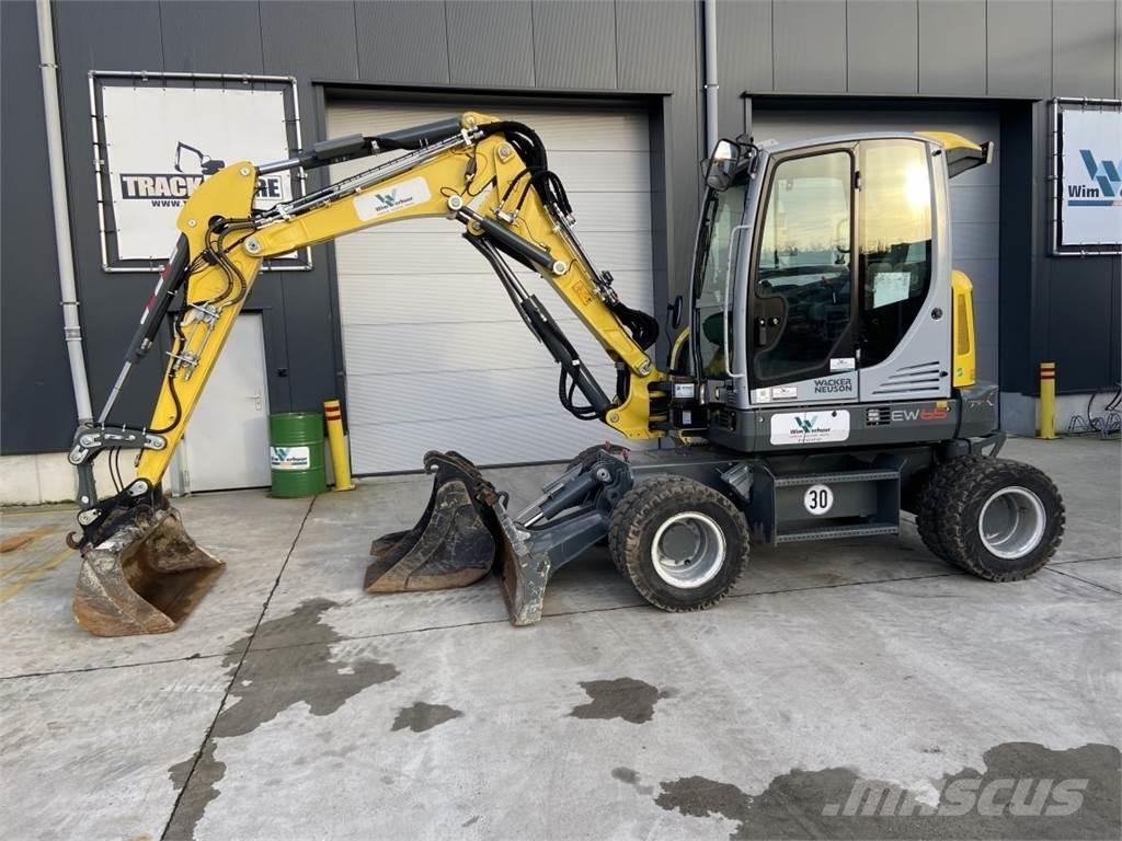 Neuson EW65 (7762) Hjulgravere