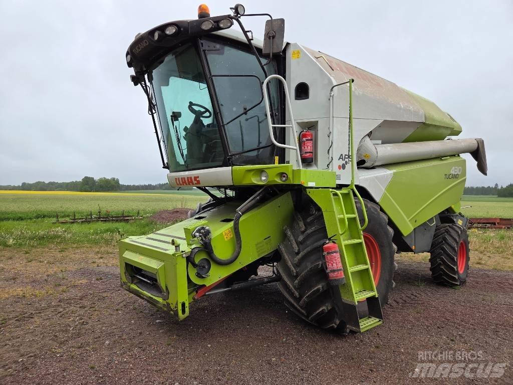 CLAAS Tucano 430 Skurtreskere