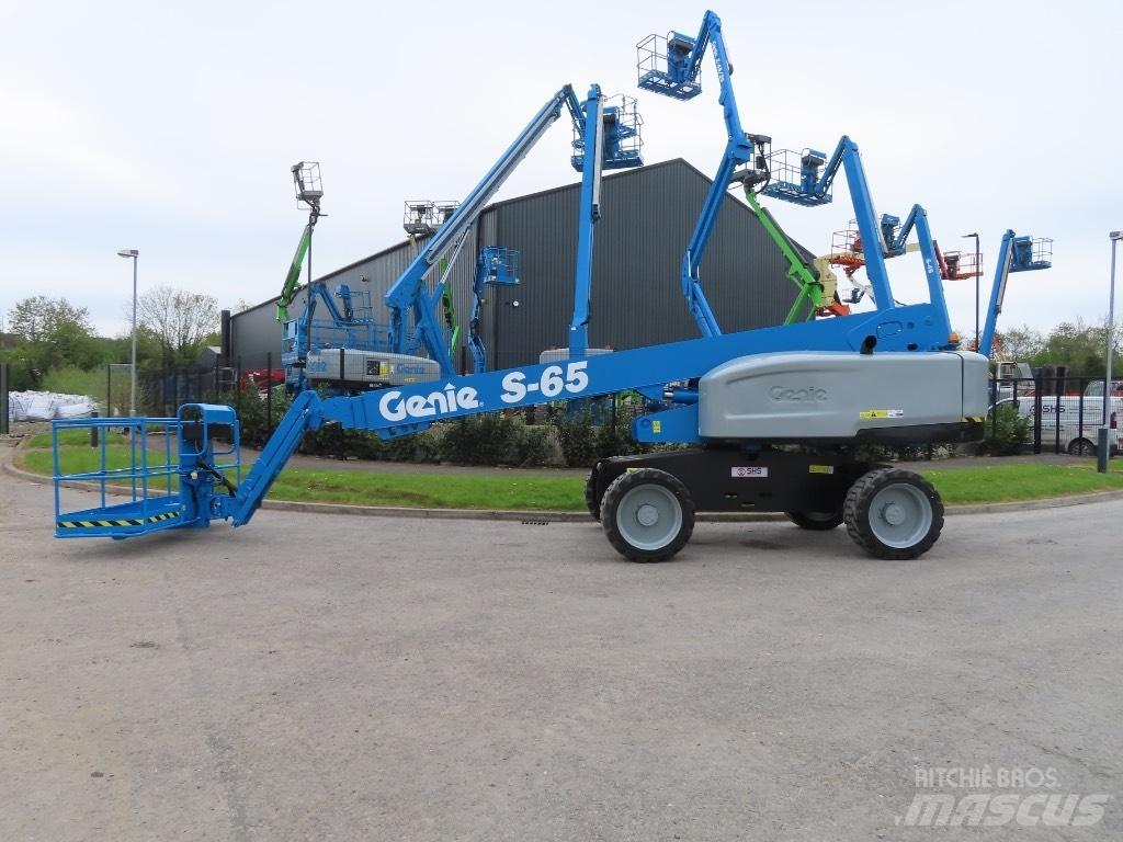 Genie S 65 Teleskop bomlifter