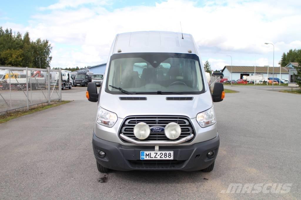 Ford Transit 460 Minibusser