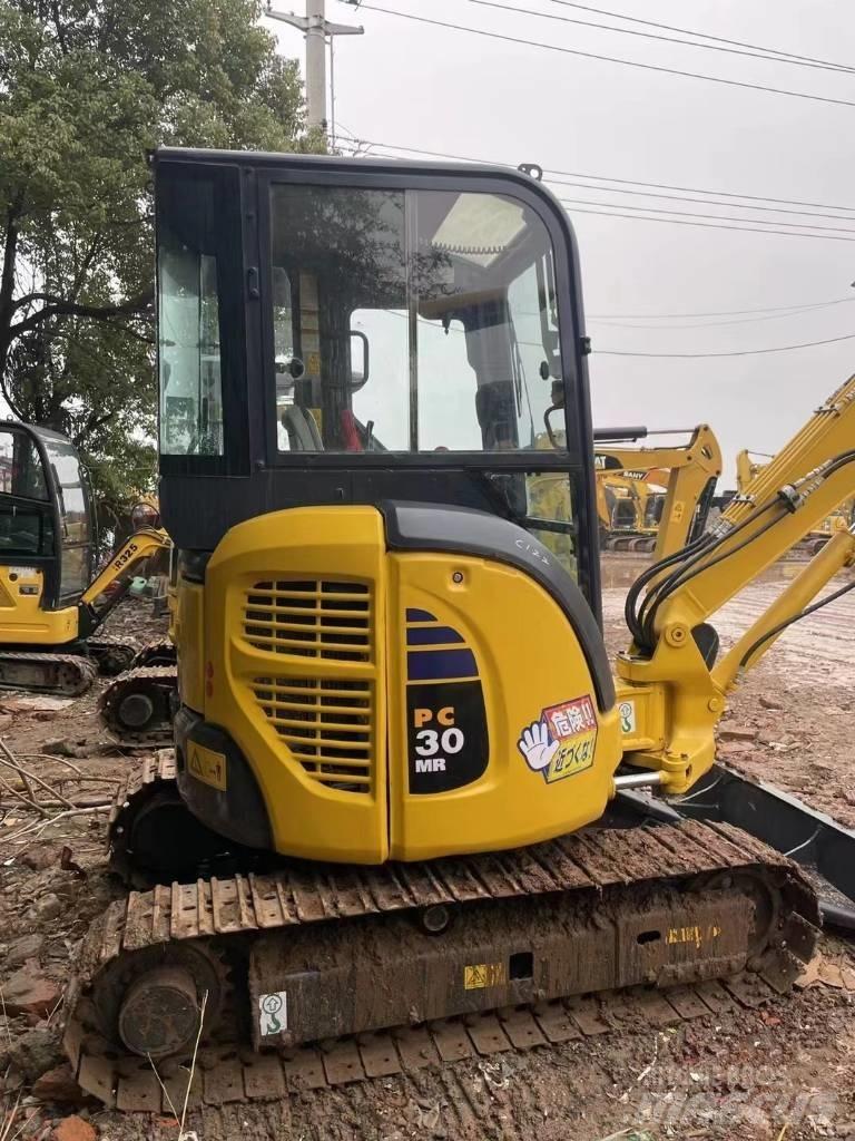 Komatsu PC 30 Minigravere <7t