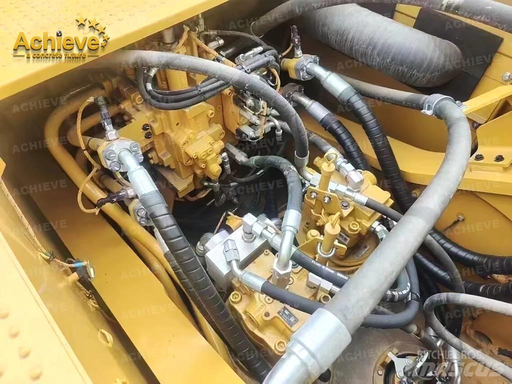 CAT 352 Beltegraver