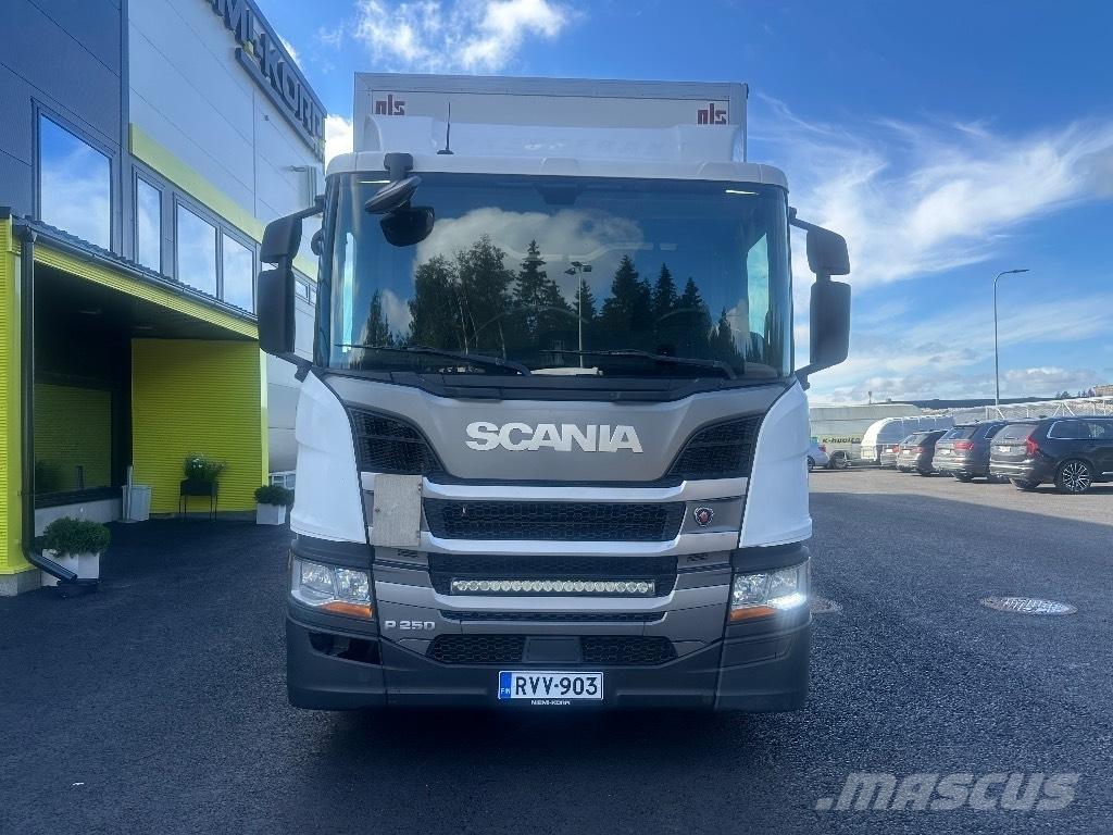 Scania P250 Skapbiler
