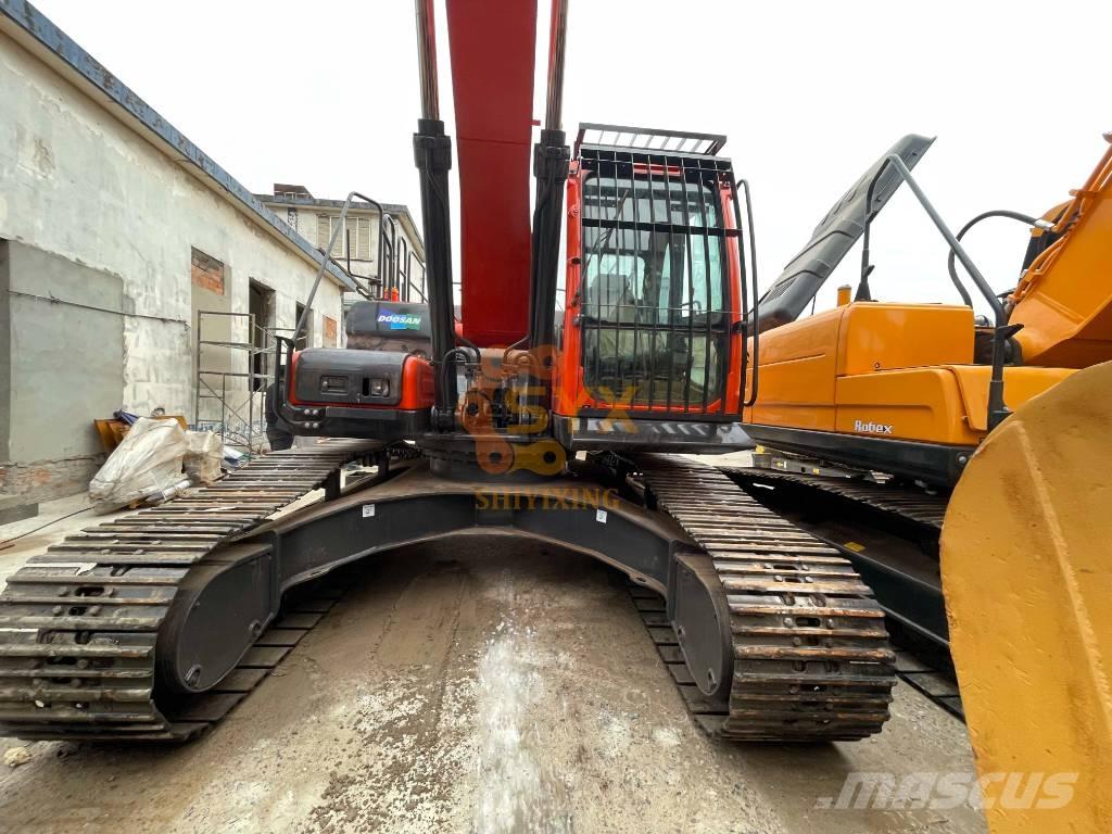 Doosan DX 300LC -9 Beltegraver