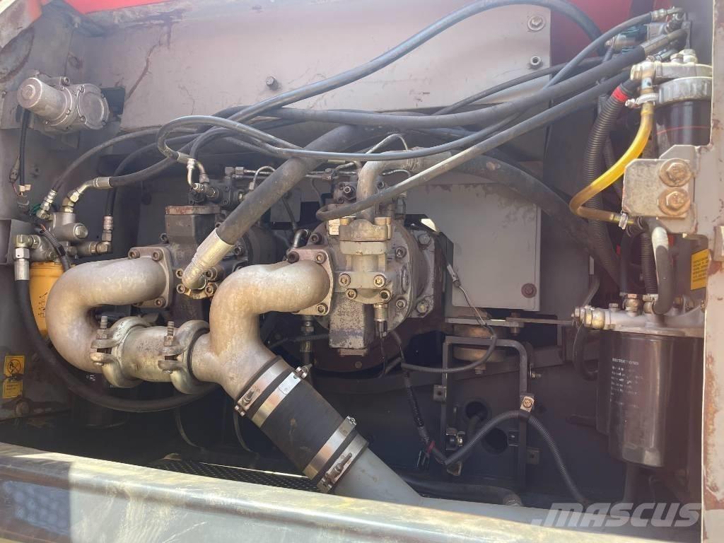 Hitachi ZX 350 Beltegraver