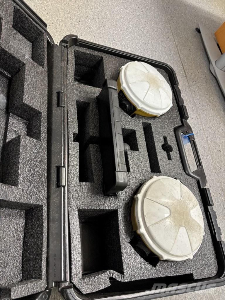 CAT M 318 Hjulgravere