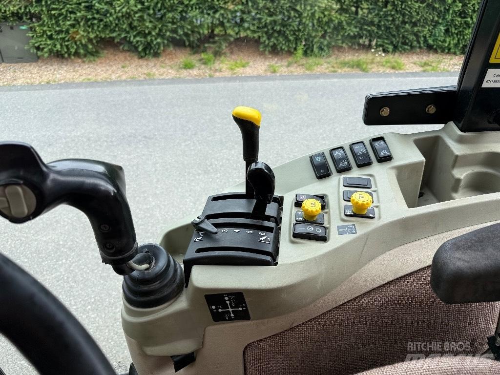 John Deere 3720 Kompakttraktorer