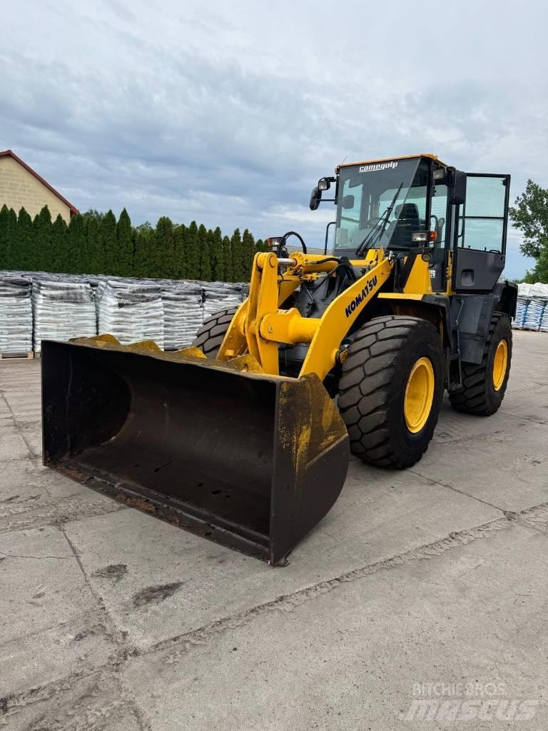Komatsu WA250 Hjullastere