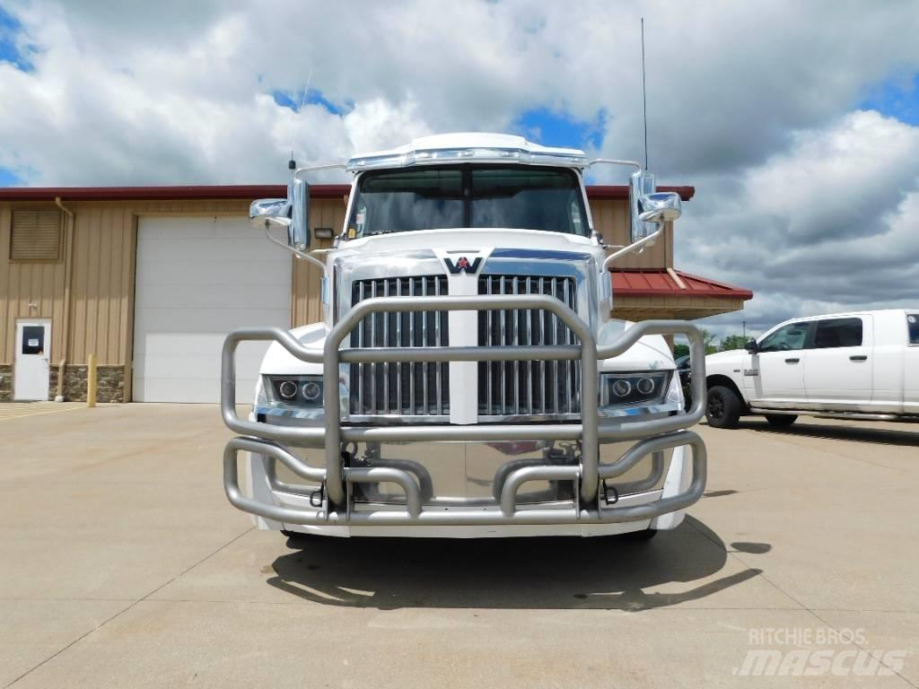 Western Star 5700 XE Trekkvogner